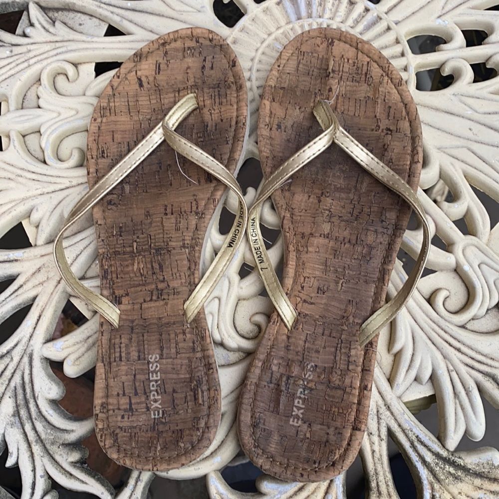 Express sandals sz. 7